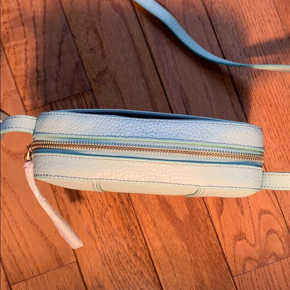 Fossil Jenna Crossbody Camera Bag NWT *Host Pick* - Picture 4 of 7